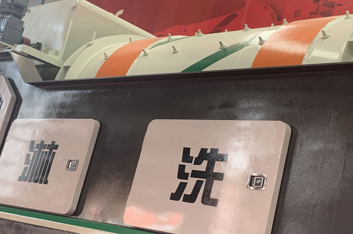 1666772699109315.jpg 1666750493718318.jpg